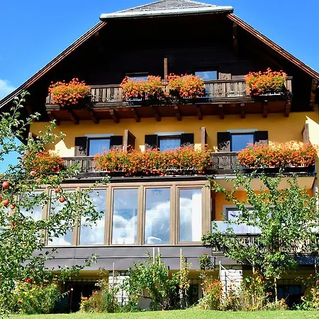 Lasshofer Pensjonat 3*