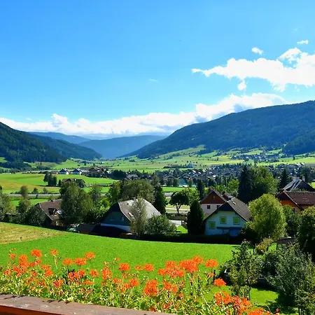 Pensjonat Lasshofer 3*